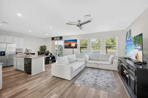 1822 Lake Cove Drive Lake Worth FL 33460