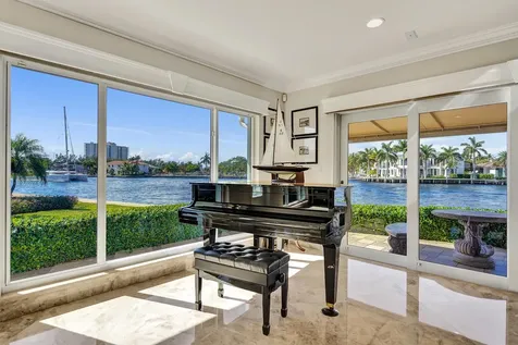 1431 S Ocean Boulevard Lauderdale By The Sea FL 33062
