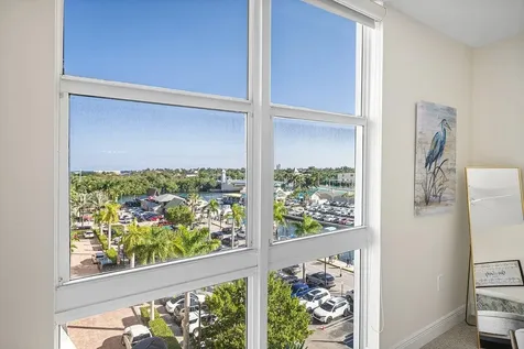 625 Casa Loma Boulevard Boynton Beach FL 33435