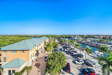 625 Casa Loma Boulevard Boynton Beach FL 33435