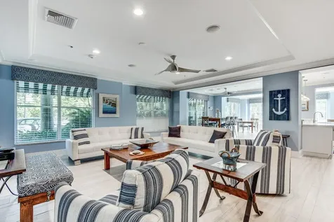 625 Casa Loma Boulevard Boynton Beach FL 33435