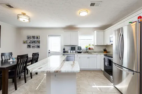 1292 Sw Bellevue Avenue Port Saint Lucie FL 34953