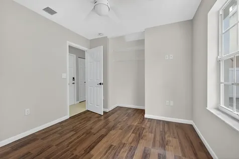 1475 Running Oak Lane Royal Palm Beach FL 33411