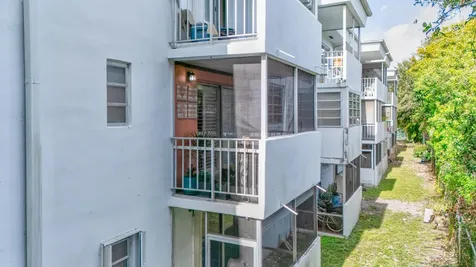 1400 Tallwood Avenue Hollywood FL 33021