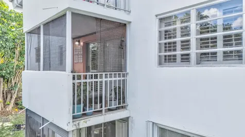 1400 Tallwood Avenue Hollywood FL 33021