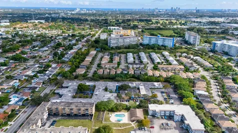 1400 Tallwood Avenue Hollywood FL 33021