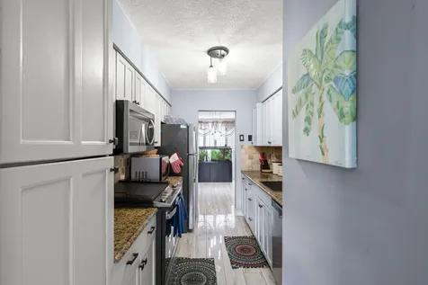 1400 Tallwood Avenue Hollywood FL 33021
