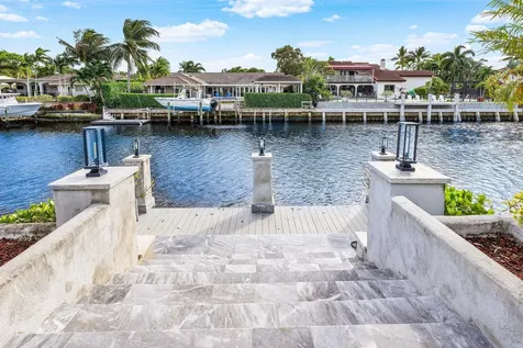 678 Carriage Hill Lane Boca Raton FL 33486