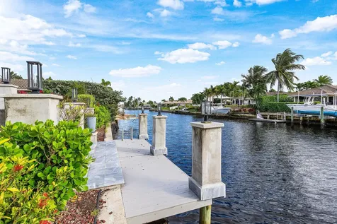 678 Carriage Hill Lane Boca Raton FL 33486