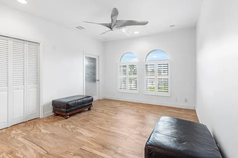 678 Carriage Hill Lane Boca Raton FL 33486