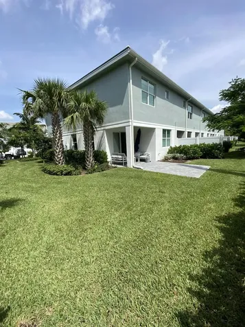 562 Parsons Way Deerfield Beach FL 33442