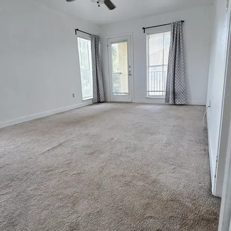 977 Riverside Drive Coral Springs FL 33071