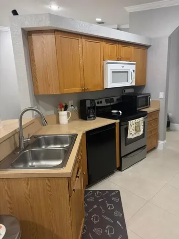 5621 Azalea Circle West Palm Beach FL 33415