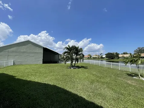 6411 96th Place Boynton Beach FL 33437