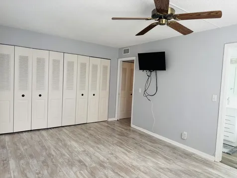 338 Windsor O West Palm Beach FL 33417