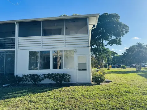 338 Windsor O West Palm Beach FL 33417