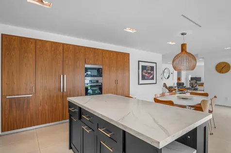 35 Castle Harbor Island Fort Lauderdale FL 33308
