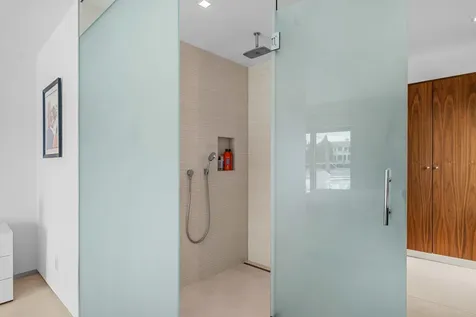 35 Castle Harbor Island Fort Lauderdale FL 33308