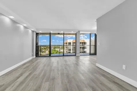 859 Jeffery Street Boca Raton FL 33487