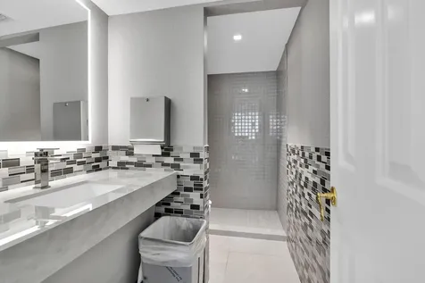 859 Jeffery Street Boca Raton FL 33487