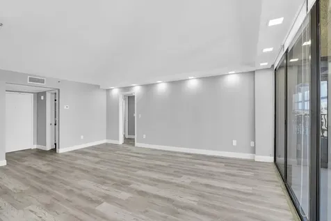 859 Jeffery Street Boca Raton FL 33487