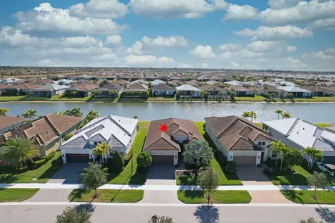 8881 Sw Breve Way Port Saint Lucie FL 34987