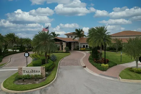 8881 Sw Breve Way Port Saint Lucie FL 34987