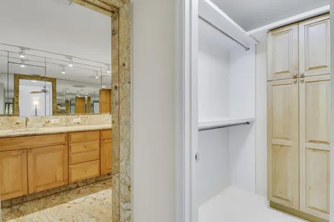 5380 N Ocean Drive Singer Island FL 33404