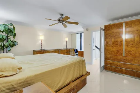 5380 N Ocean Drive Singer Island FL 33404