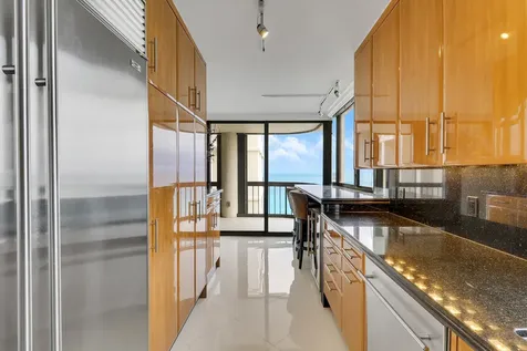 5380 N Ocean Drive Singer Island FL 33404