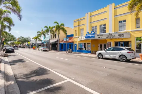 401 N J Street Lake Worth Beach FL 33460