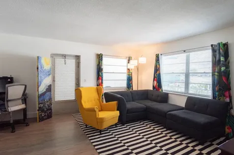 401 N J Street Lake Worth Beach FL 33460