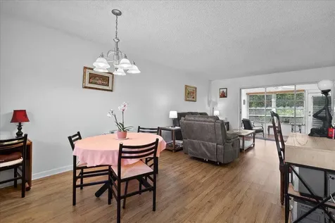 884 Worcester Lane Lake Worth FL 33467