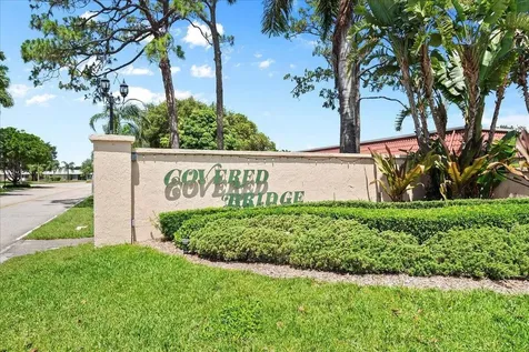 884 Worcester Lane Lake Worth FL 33467