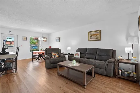 884 Worcester Lane Lake Worth FL 33467