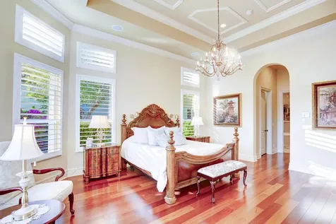 231 Se Bella Strano Port Saint Lucie FL 34984