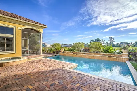 231 Se Bella Strano Port Saint Lucie FL 34984