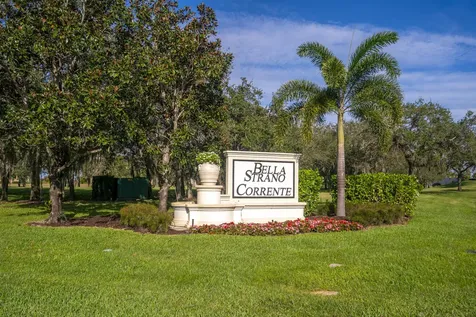 231 Se Bella Strano Port Saint Lucie FL 34984