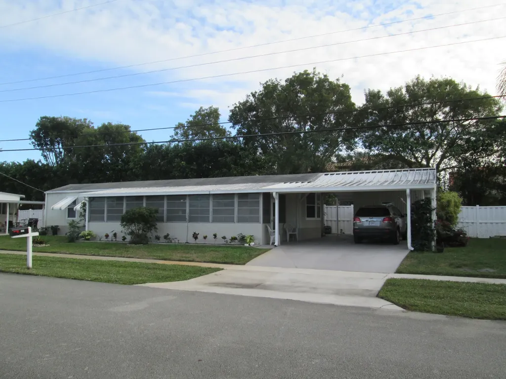 4104 Mission Bell Drive Boynton Beach FL 33436
