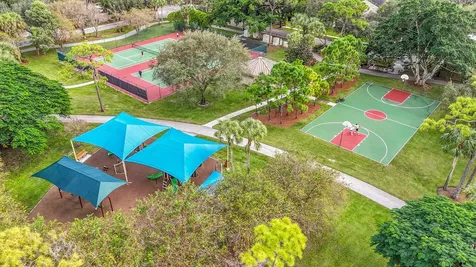 2617 Nw 41st Street Boca Raton FL 33434