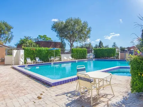 1458 N Lawnwood Circle Fort Pierce FL 34950