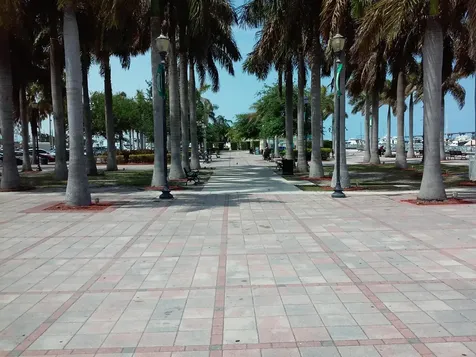 1458 N Lawnwood Circle Fort Pierce FL 34950
