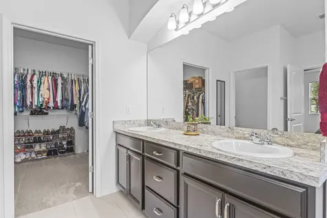 5681 Nw Croton Avenue Port Saint Lucie FL 34986
