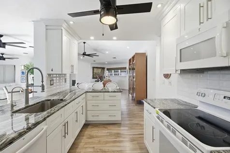 1127 E Seminole Avenue Jupiter FL 33477