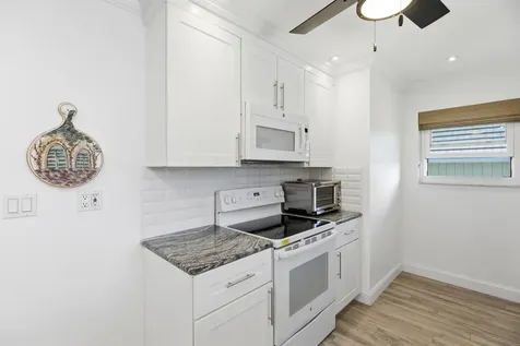1127 E Seminole Avenue Jupiter FL 33477