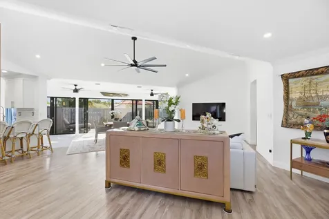 1127 E Seminole Avenue Jupiter FL 33477