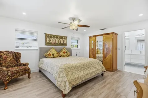 1127 E Seminole Avenue Jupiter FL 33477