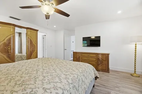 1127 E Seminole Avenue Jupiter FL 33477