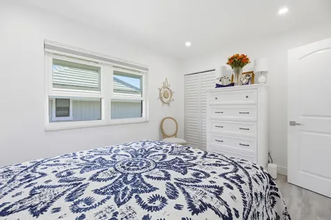 1127 E Seminole Avenue Jupiter FL 33477