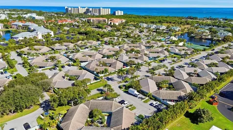 1127 E Seminole Avenue Jupiter FL 33477